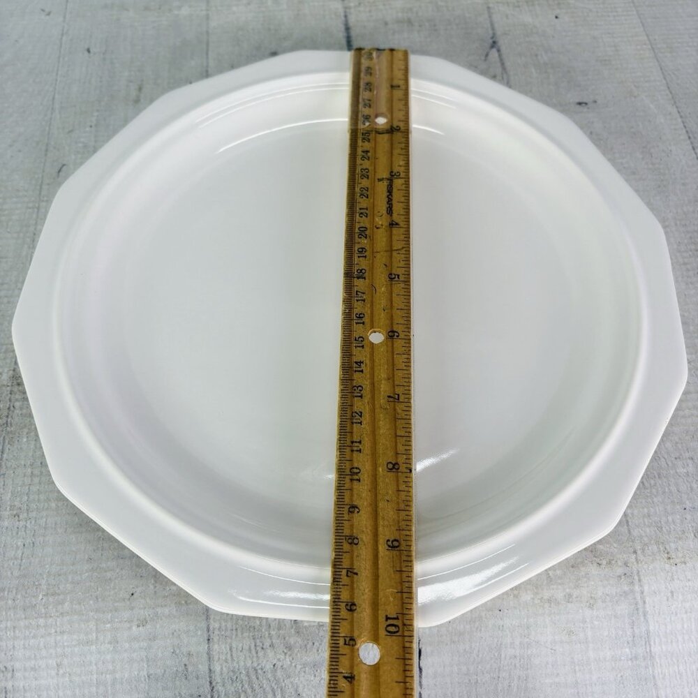 Pfaltzgraff HERITAGE WHITE Multisided Castle Mark Stoneware Dinner Plates Set 4 - Picture 11 of 16